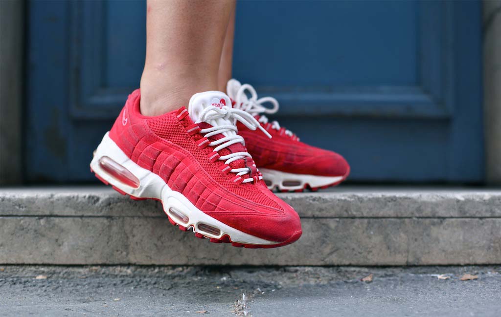 nike-air-max-95-valentines-day-sneakers-uglymely-2