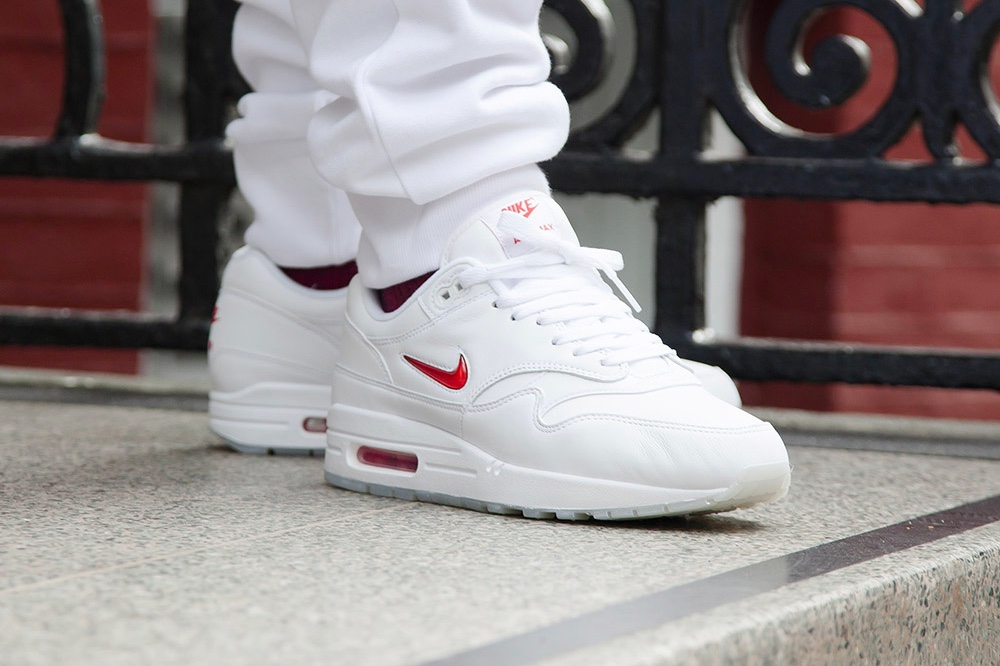 air max 1 blanche rouge